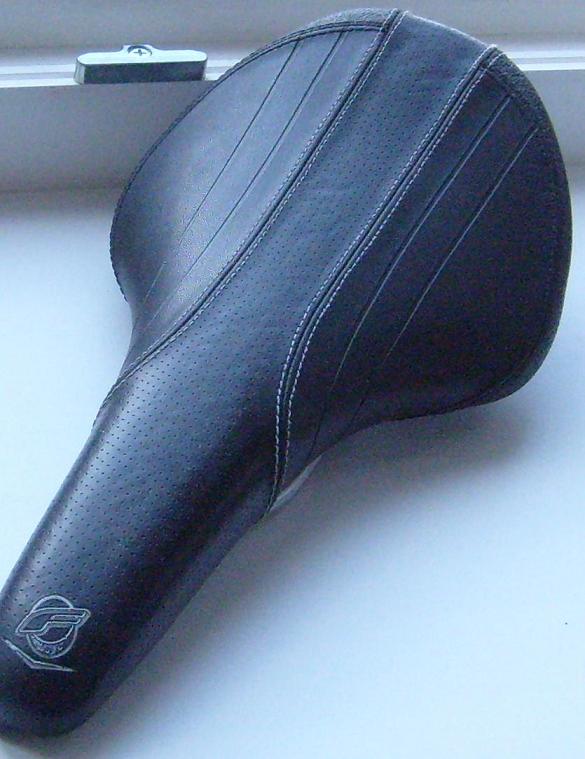 S7301913.JPG