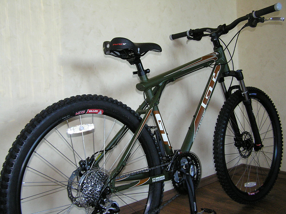 35579_35735.b1000.jpg